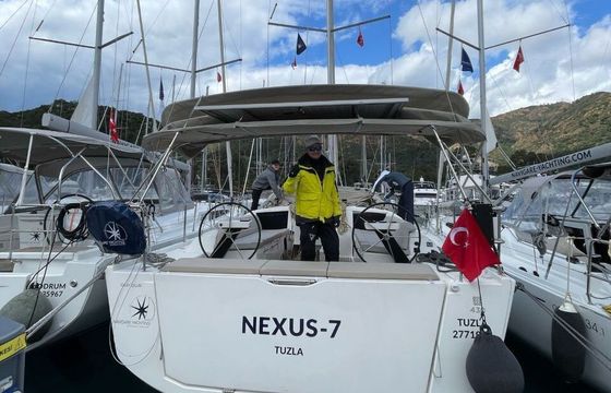 Sailboat Dufour Yachts Dufour 430 - 3 cab. 13m