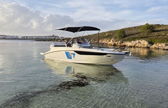 Motorboat AQUA 24 S7 EXCLUSIVE 150hp