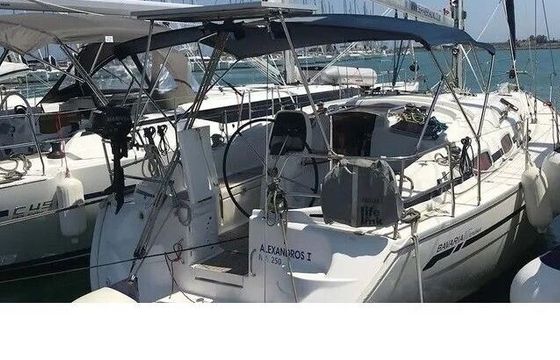 Sailboat Bavaria 37 Cruiser 11m