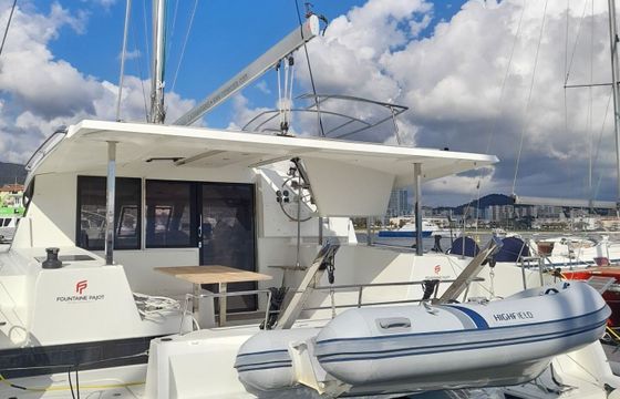 Catamaran Fountaine Pajot Lucia 40 11.73m