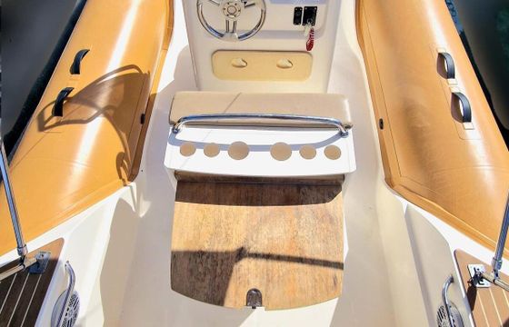 RIB CAPELLI 700 175hp