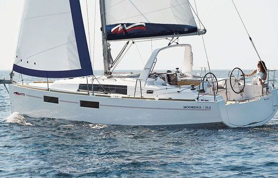 Sailboat Moorings 352 10.45m