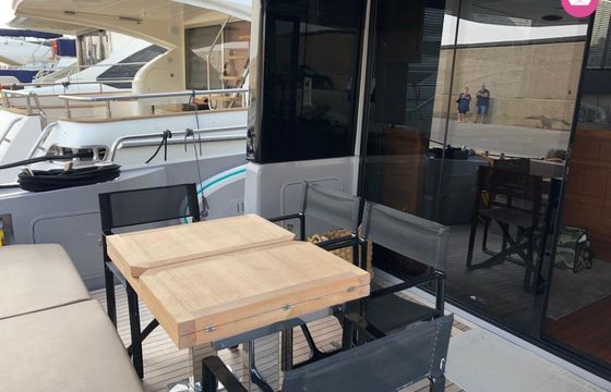 Motor yacht Sundeck Sundeck 550 550hp