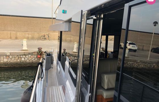 Motor yacht Sundeck Sundeck 550 550hp