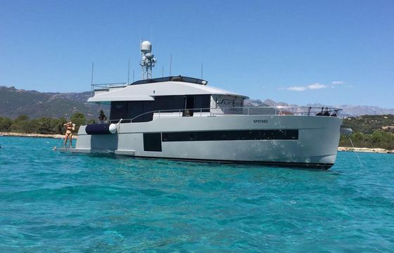 Motor yacht Sundeck Sundeck 550 550hp