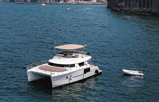 Motorboat Fountaine Pajot Catamarano 47 2025 1600hp