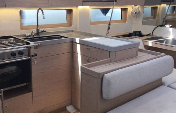 Sailboat Beneteau Oceanis 51.1 15m