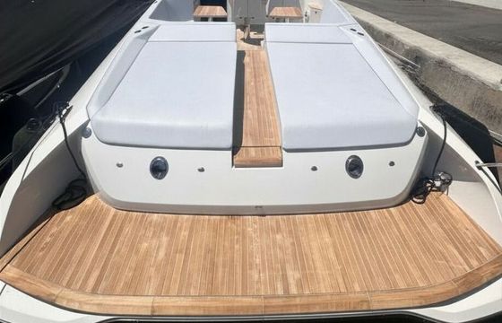 Motorboat Frauscher 1212 Ghost 880hp