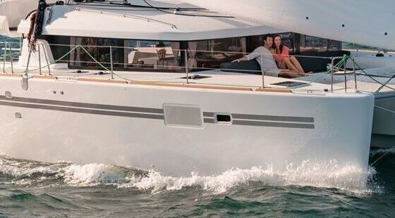 Catamaran Lagoon Lagoon 450 S with watermaker &amp; A/C - PLUS 13.96m