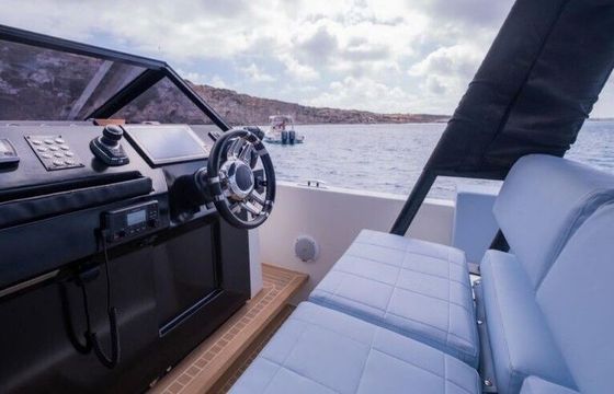 Motor yacht De Antonio D34 300hp