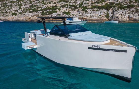 Motor yacht De Antonio D34 300hp
