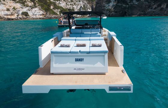 Motor yacht De Antonio D34 300hp