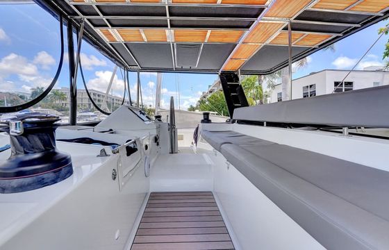 Sailboat Lagoon 450F 17.7m