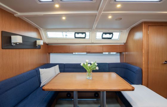 Sailboat Bavaria Cruiser 51 14m