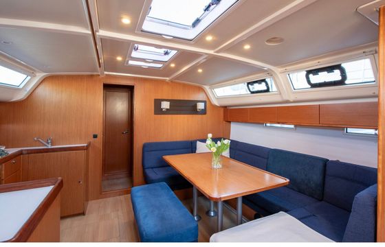 Sailboat Bavaria Cruiser 51 14m