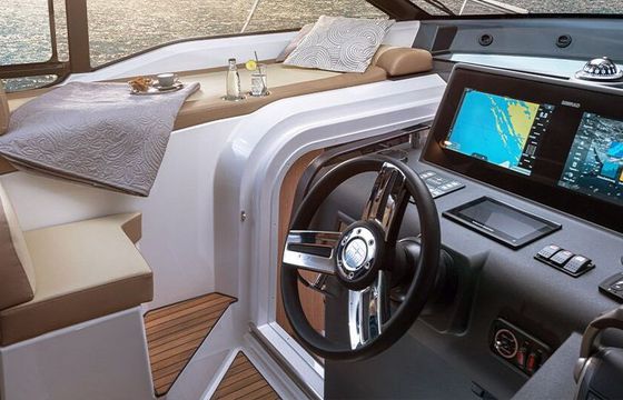 Motor yacht Bavaria Yachtbau Bavaria SR36HT 600hp