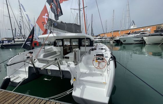 Catamaran Excess 11 11m