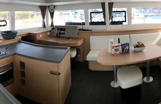 Catamaran Lagoon Lagoon 450 F 13m