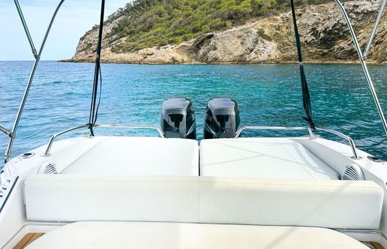 RIB Sacs 33 600hp