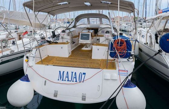 Sailboat ELAN 514 Impression 15m