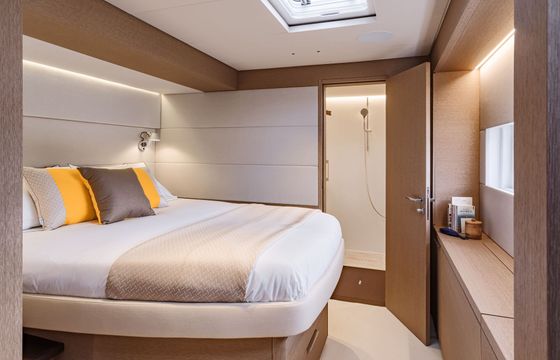Catamaran Lagoon Sixty 5 Owner's Version 20m