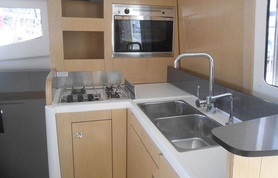Catamaran Mahe 36 (3 cab) 11m