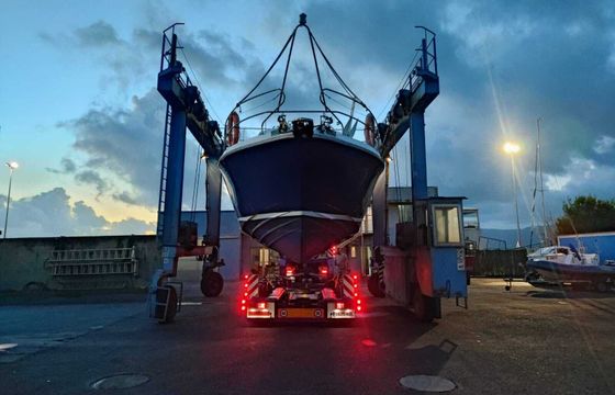 Motorboat Princess 37 460hp