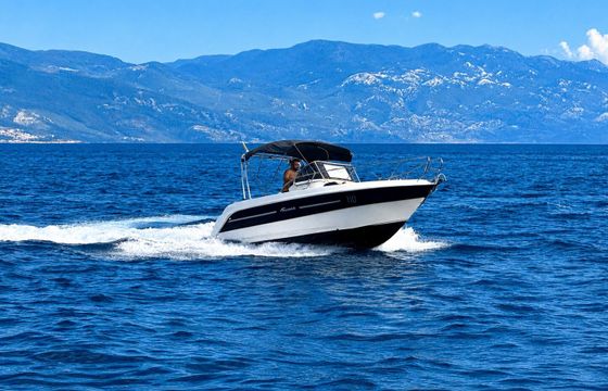 Motorboat Italmar Summer 23 200hp