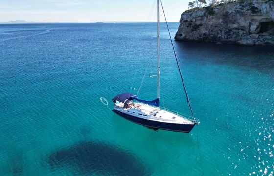 Sailboat DAY CHARTER +EXTRA FUN(4h, 6h y 8 h) beneteau 13m