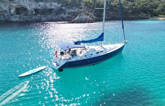 Sailboat DAY CHARTER +EXTRA FUN(4h, 6h y 8 h) beneteau 13m