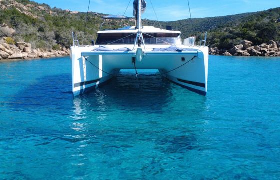 Catamaran Fountaine Pajot Astréa 42 12.58m