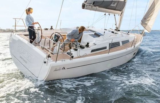 Sailing yacht Hanse Hanse 348 10.4m