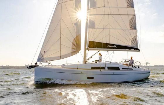 Sailing yacht Hanse Hanse 348 10.4m