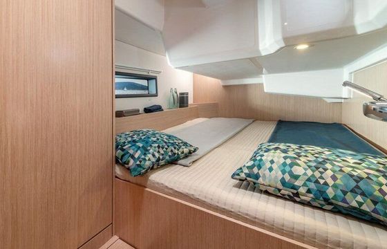 Sailboat Bavaria Yachtbau Bavaria C42 12m
