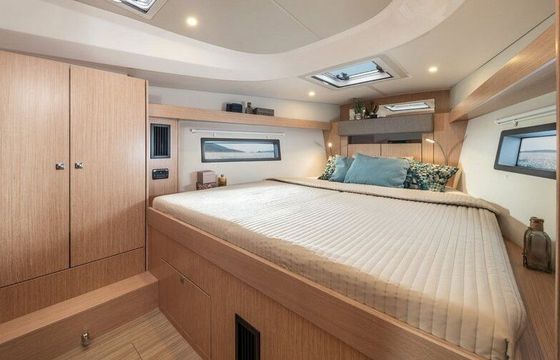 Sailboat Bavaria Yachtbau Bavaria C42 12m