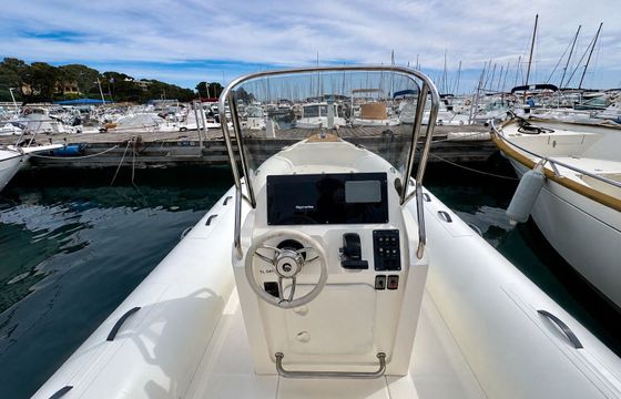 RIB Capelli Tempest 700 225hp