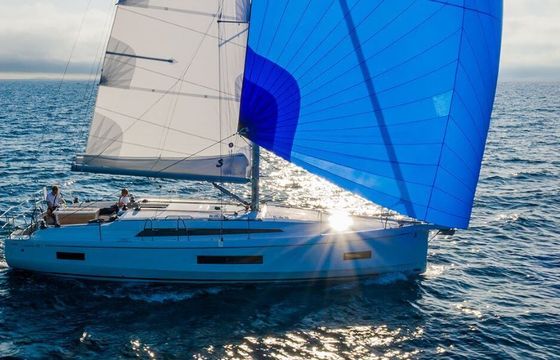 Sailboat Bénéteau Oceanis 40.1 12m