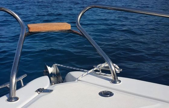Boat without licence  Prestige One Ascari 40hp