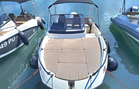 Motorboat Quicksilver Activ 605 Sundeck 150hp