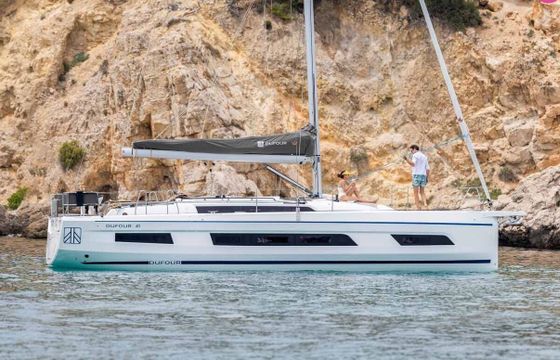 Sailboat Dufour Yachts Dufour 41 Performance - 3 cab. 12m