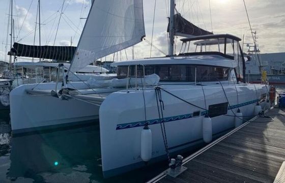 Catamaran LAGOON LAGOON 42 12.8m