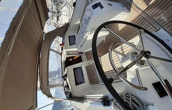 Sailboat Jeanneau Sun Odyssey 410 12.35m
