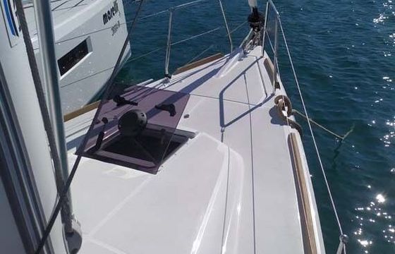Sailboat Jeanneau Sun Odyssey 349 10m