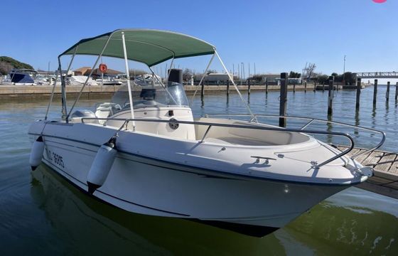 Motorboat Jeanneau Cap Camarat 6.5 Cc 150hp