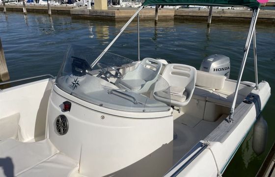 Motorboat Jeanneau Cap Camarat 6.5 Cc 150hp