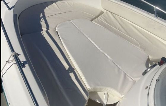Motorboat Jeanneau Cap Camarat 6.5 Cc 150hp