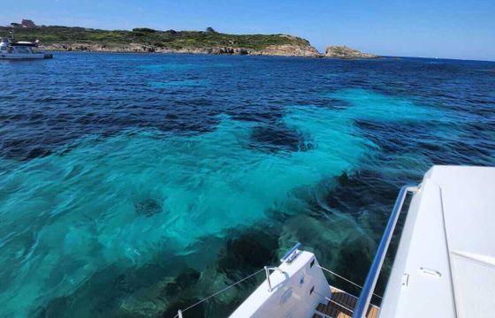 Catamaran Fountaine Pajot Astréa 42 13m