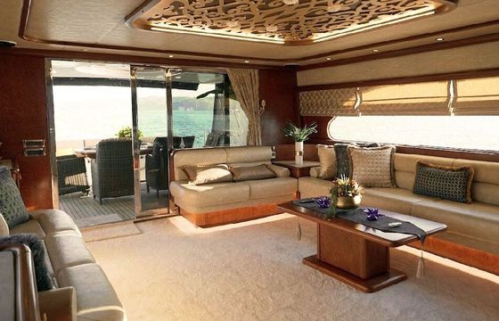 Motor yacht Custom built luxury Motor yacht capacity of 10 people luxury yacht 2700hp