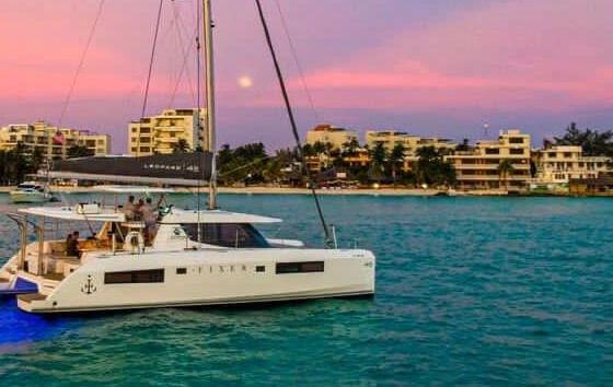 Catamaran Leopard 45 14m