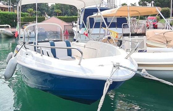 Boat without licence  Quicksilver 520 Open 40hp